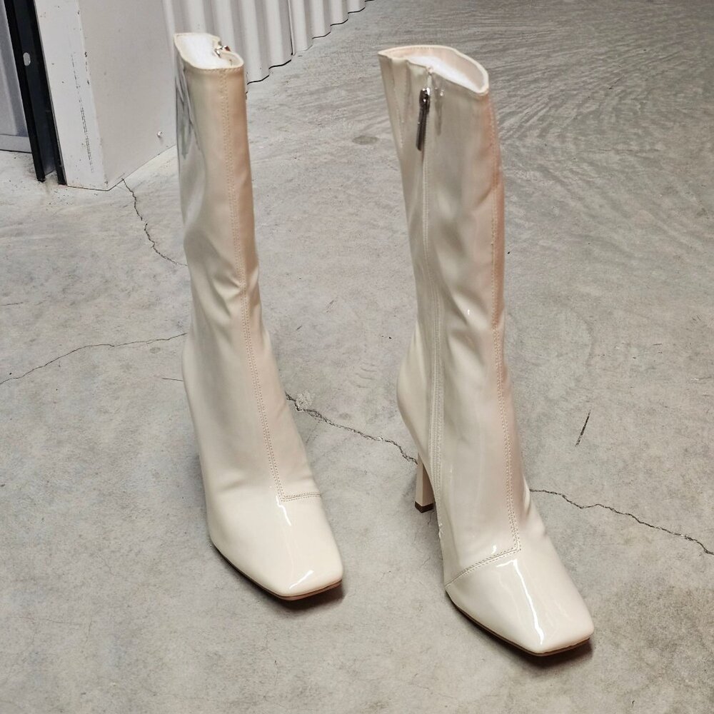Off White Patent Leather Knee-High Stiletto Heel Boots With Side Zippers Square - Picture 4 of 6